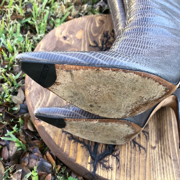 Jimmy Choo Lizard Embossed Stilletto Boots sz 8.5 - Picture 8 of 8
